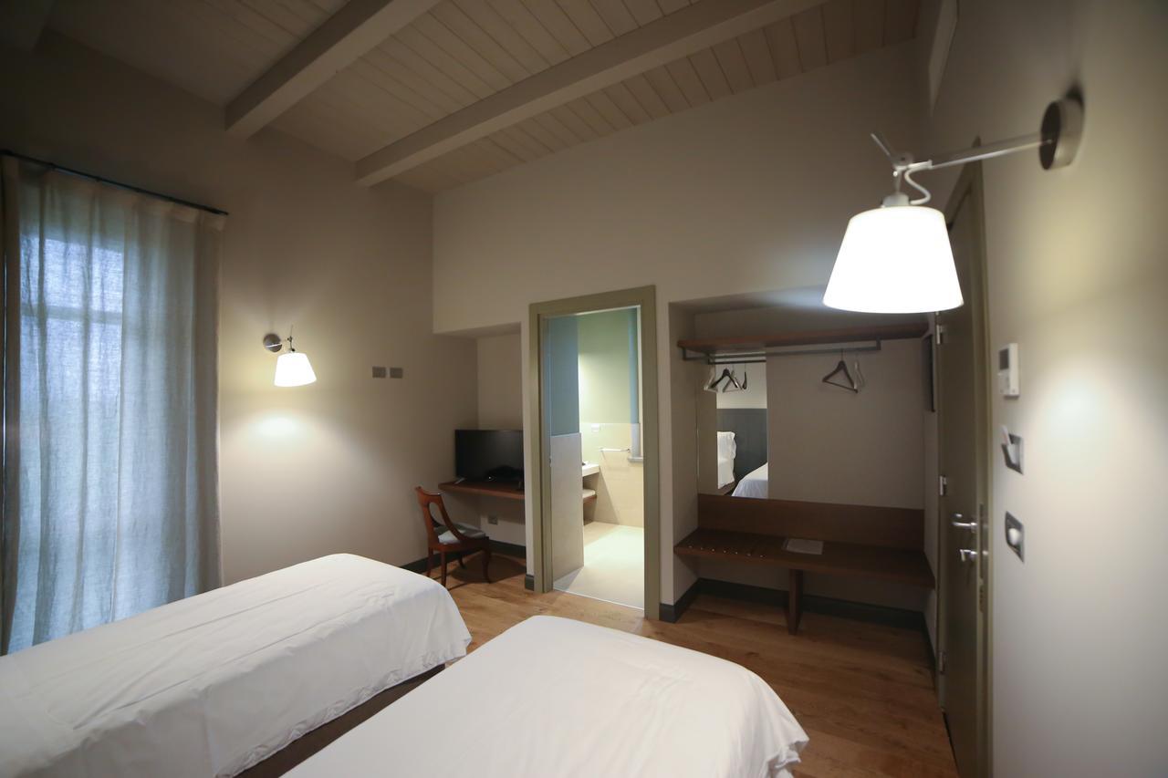 Locanda Ferro Uno, Golf Citta Di Asti Eksteriør bilde