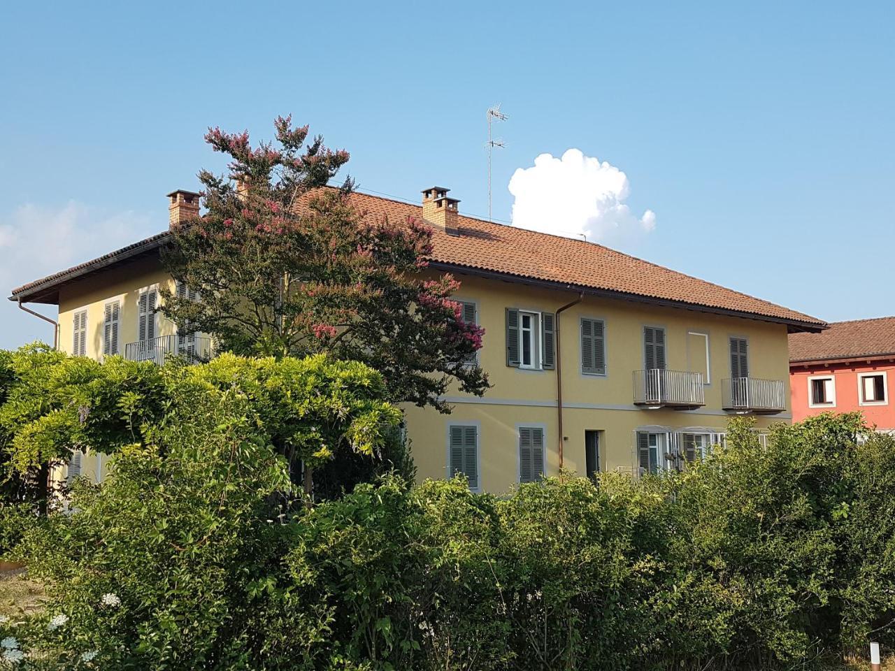 Locanda Ferro Uno, Golf Citta Di Asti Eksteriør bilde